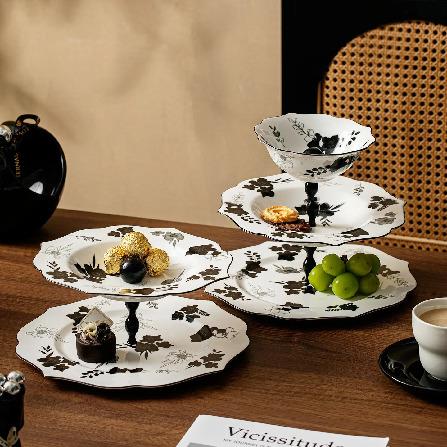 YFY French light luxury high-end household plate high-value dessert plate fruit plate ceramic tableware set
YFY French light luxury high-end household plate high-value dessert plate fruit plate ceramic tableware set