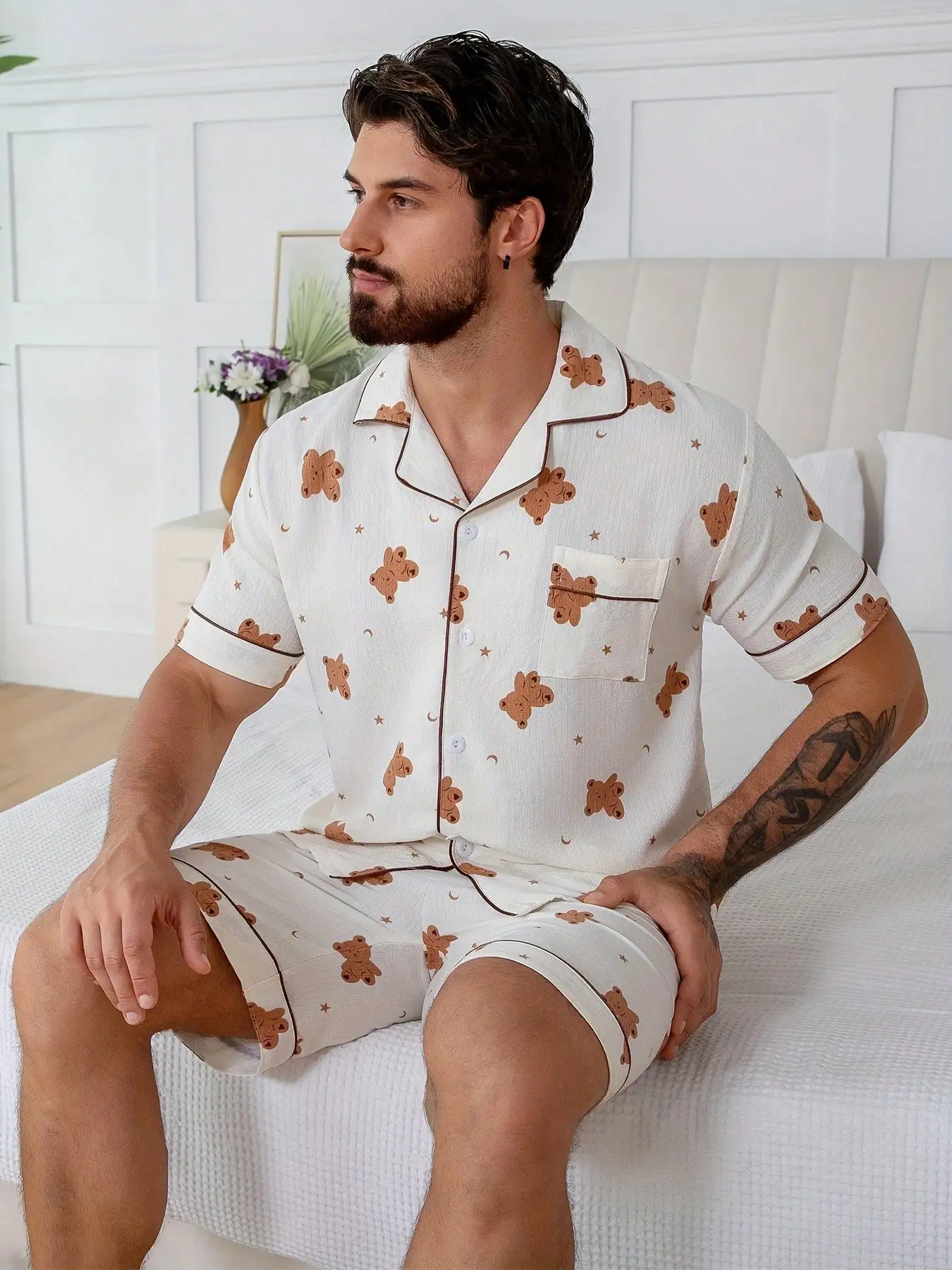 Men's Short Sleeve Pajama Set with Bear and Star Print, Woven Cotton
Men's Short Sleeve Pajama Set with Bear and Star Print, Woven Cotton