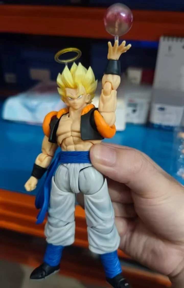 2025 Hot Dragon Ball Z, новая экшн-фигурка аниме Demoniacal Fit Gogeta Figure Shf Gogeta Super Saiyan Trunks, модель игрушки, подарки
2025 Hot Dragon Ball Z, новая экшн-фигурка аниме Demoniacal Fit Gogeta Figure Shf Gogeta Super Saiyan Trunks, модель игрушки, подарки