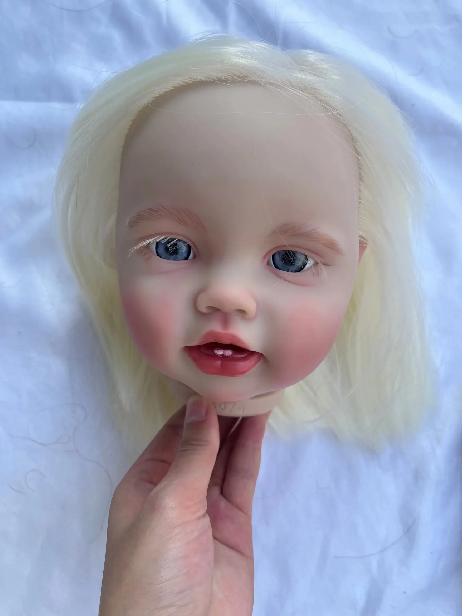 Customized Limited Supply 24inch Reborn Baby Lottie With Hand-Rooted White Hair Painted Kit DIY Part Real Photos
Customized Limited Supply 24inch Reborn Baby Lottie With Hand-Rooted White Hair Painted Kit DIY Part Real Photos