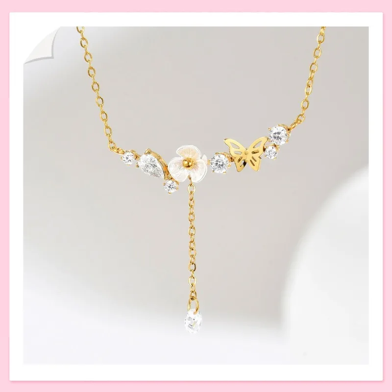 Necklace Female, Japanese and Korean Style Small Flower Butterfly Sweet Flower Zircon Niche Design Sense Tassel Design Collarbon
Necklace Female, Japanese and Korean Style Small Flower Butterfly Sweet Flower Zircon Niche Design Sense Tassel Design Collarbon