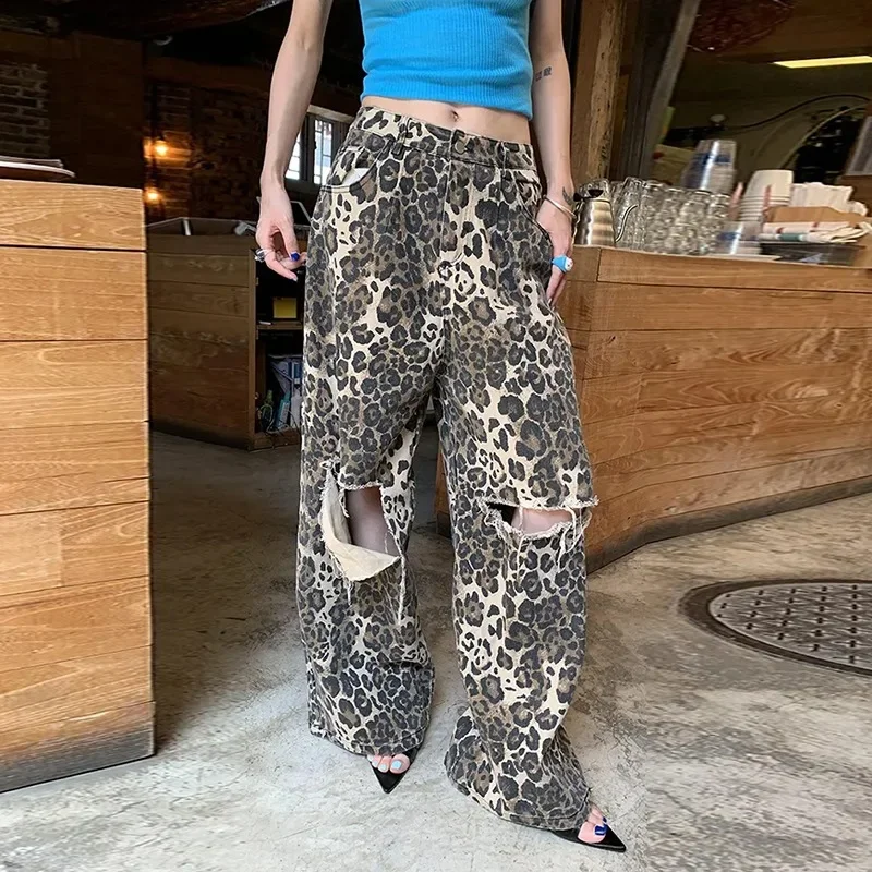 New Leopard Ripped Wide Leg Jeans For Women High Waist Patchwork Button Loose Fashion Denim Pant Female Clothing
New Leopard Ripped Wide Leg Jeans For Women High Waist Patchwork Button Loose Fashion Denim Pant Female Clothing