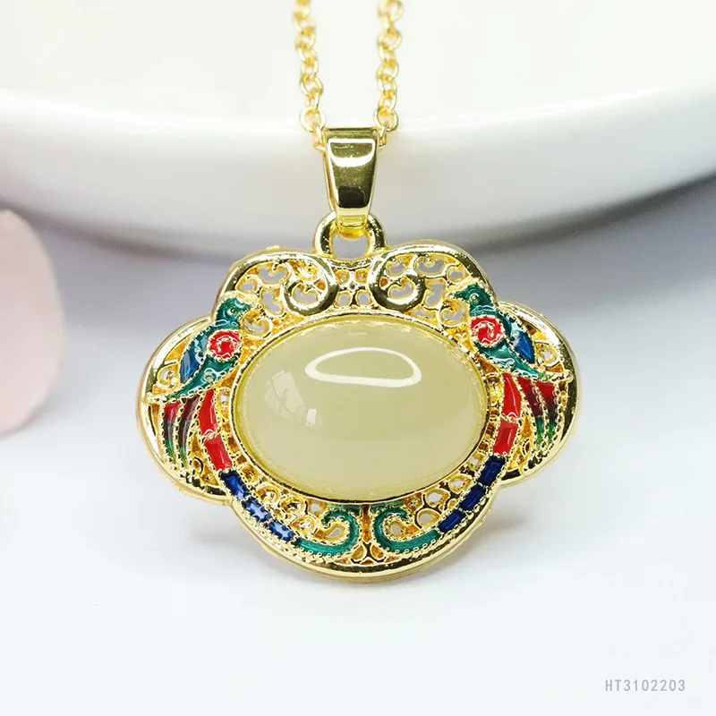 Эмалированный кулон с замком Ruyi, натуральный нефрит Хэтянь, красочное ожерелье-подвеска HT3102203
Эмалированный кулон с замком Ruyi, натуральный нефрит Хэтянь, красочное ожерелье-подвеска HT3102203