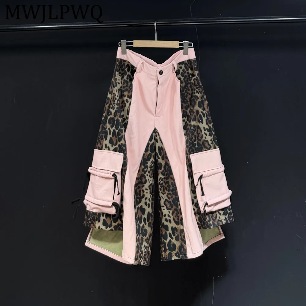 MWJLPWQ Leopard Print Patchwork Cargo Shorts For Men Loose Fit Street Style Spliced Side Multi Pocket New Summer Pants 15294
MWJLPWQ Leopard Print Patchwork Cargo Shorts For Men Loose Fit Street Style Spliced Side Multi Pocket New Summer Pants 15294