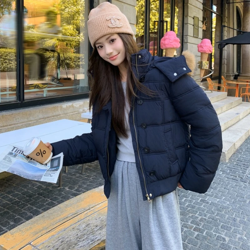 2025 Korean Fur Collar Hooded Parkas Ladies Fashion Detachable Hat Cotton Jacket Female Winter Casual Warm Parka Coats
2025 Korean Fur Collar Hooded Parkas Ladies Fashion Detachable Hat Cotton Jacket Female Winter Casual Warm Parka Coats