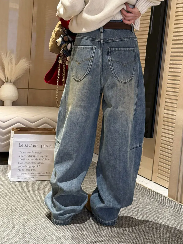 Облегающие новые широкие брюки с высокой талией в европейском стиле и поясом, плиссированные джинсовые джинсы на подкладке с яркой строчкой
Облегающие новые широкие брюки с высокой талией в европейском стиле и поясом, плиссированные джинсовые джинсы на подкладке с яркой строчкой