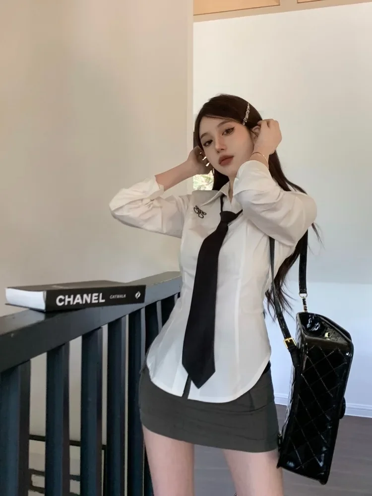 Preppy Style Women Blouses White Y2k Long Sleeve Embroidery Shirts With Tie Korean Fashion Slim Lolita JK Tops
Preppy Style Women Blouses White Y2k Long Sleeve Embroidery Shirts With Tie Korean Fashion Slim Lolita JK Tops