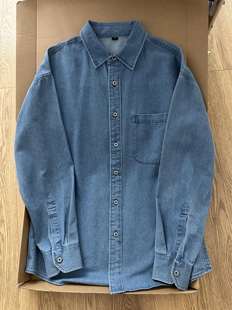 Свободная длинная джинсовая одежда светло-голубого цвета для мужчин и женщин, осенний сезон, модная брендовая верхняя одежда для пар, пальто
Свободная длинная джинсовая одежда светло-голубого цвета для мужчин и женщин, осенний сезон, модная брендовая верхняя одежда для пар, пальто