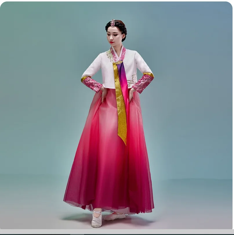 Korean ethnic dance costumes with traditional Hanbok and palace style costumes
Korean ethnic dance costumes with traditional Hanbok and palace style costumes