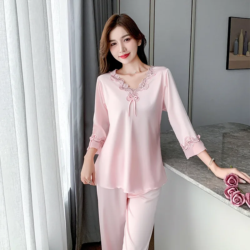 Pajamas Women Summer Ice Silk Two Sets Spring and Autumn Sexy Lace Long Sleeve Thin Ladies Home Wear
Pajamas Women Summer Ice Silk Two Sets Spring and Autumn Sexy Lace Long Sleeve Thin Ladies Home Wear