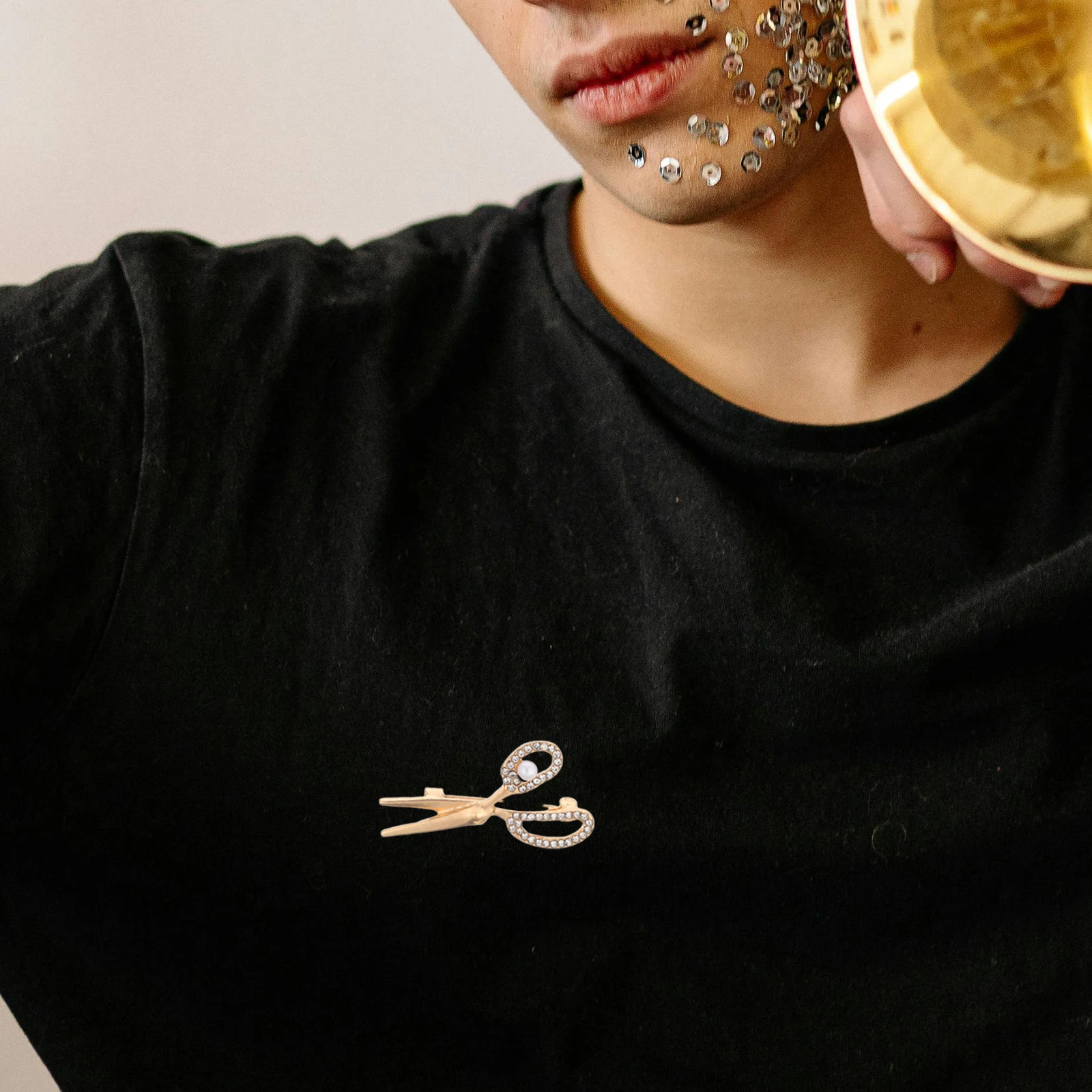 Rhinestone Brooch Pin Fashion Corsage for Party Lapel Shirts Men Scissors Decor Backpack Collar Brooches Women Detailed
Rhinestone Brooch Pin Fashion Corsage for Party Lapel Shirts Men Scissors Decor Backpack Collar Brooches Women Detailed