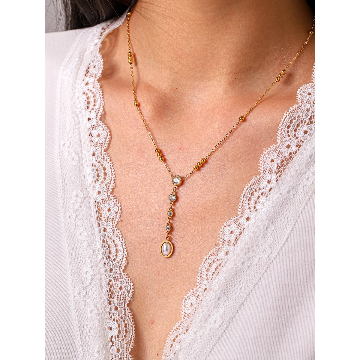 18K Gold Plated Stainless Steel Two Tone Carabiner Necklace Chunky Charm Horseshoe Screw Lock Collar Layered Jewelry For Women
18K Gold Plated Stainless Steel Two Tone Carabiner Necklace Chunky Charm Horseshoe Screw Lock Collar Layered Jewelry For Women