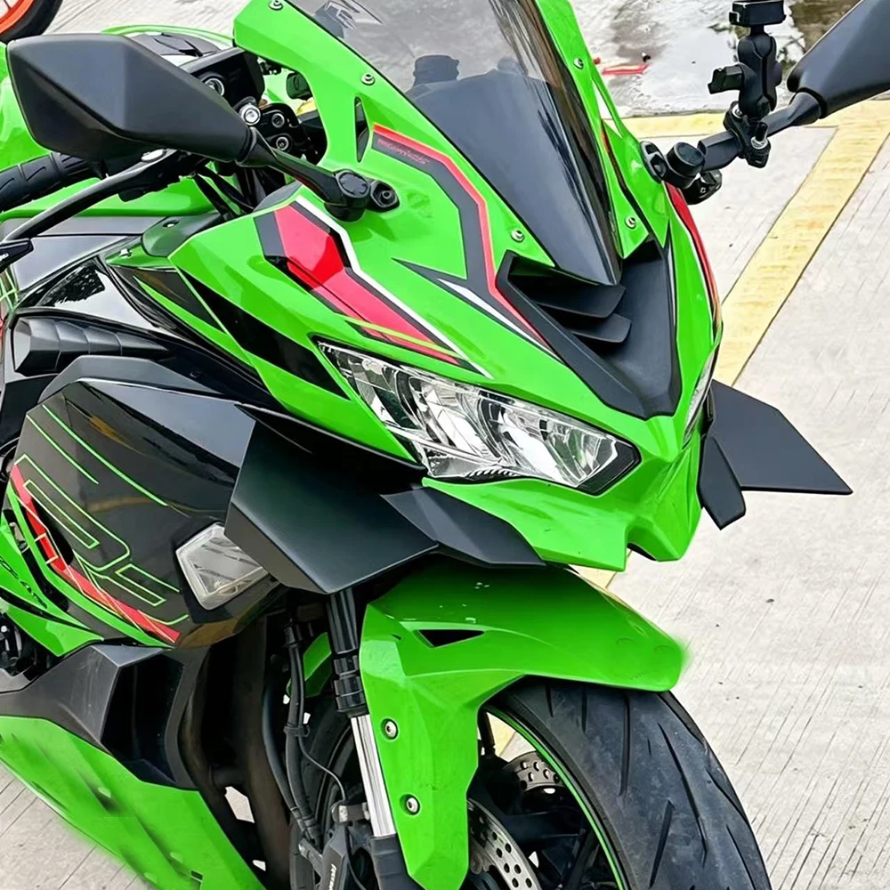 NEW zx-4rr WINGLETKIT For Kawasaki zx4r zx-25r Motorcycle Aerodynamic Wing Kit Side Wing Fixed Wing Spoiler Fairing Accessories
NEW zx-4rr WINGLETKIT For Kawasaki zx4r zx-25r Motorcycle Aerodynamic Wing Kit Side Wing Fixed Wing Spoiler Fairing Accessories