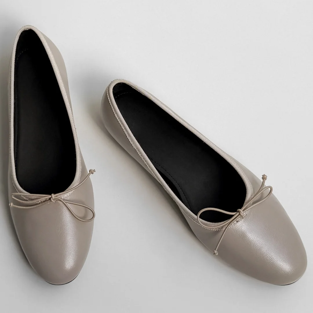 Женские балетки без шнуровки из овчины с круглым носком и милым бантом, мягкие удобные повседневные женские повседневные балетки высокого качества 
Женские балетки без шнуровки из овчины с круглым носком и милым бантом, мягкие удобные повседневные женские повседневные балетки высокого качества