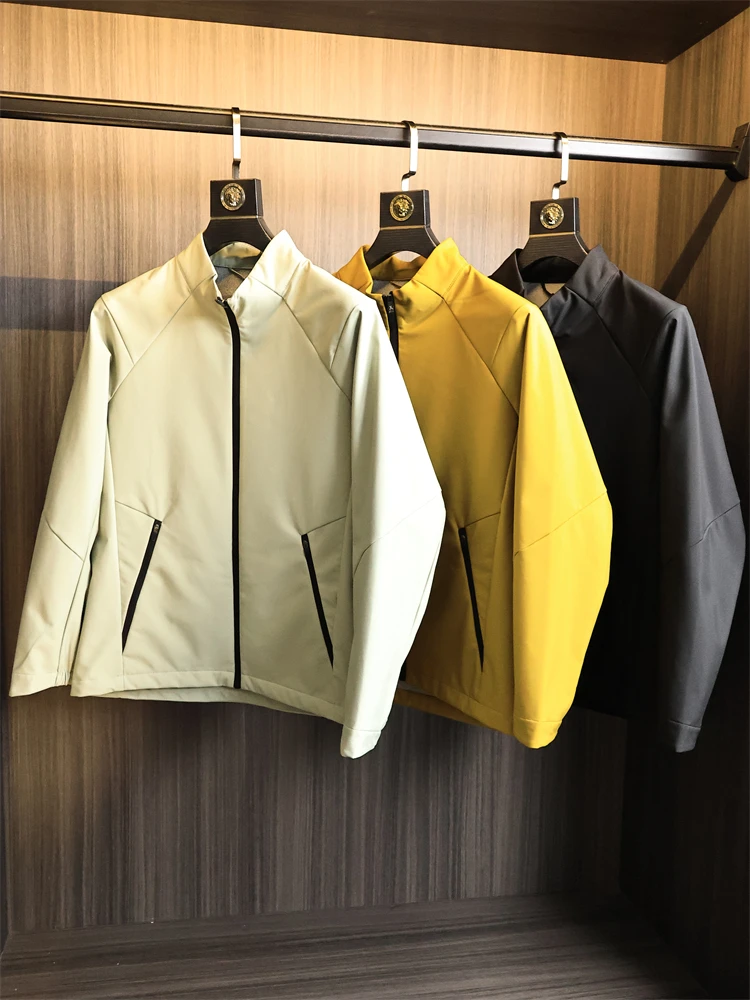 Уличный мужской легкий водонепроницаемый воротник-стойка с 3D посадкой, повседневная одежда Jaet, модная осенняя одежда, застежка-молния из полиэфирного волокна
Уличный мужской легкий водонепроницаемый воротник-стойка с 3D посадкой, повседневная одежда Jaet, модная осенняя одежда, застежка-молния из полиэфирного волокна