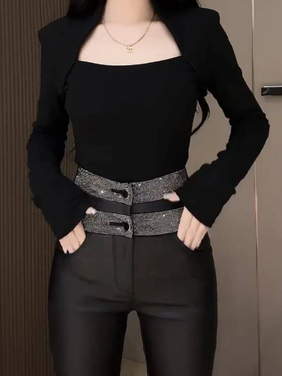 Slimming High Waist Fce-Lined Women's Base Layer Pants Diamond-Heated Tight Fit Ankle-Length PU Leather Pants
Slimming High Waist Fce-Lined Women's Base Layer Pants Diamond-Heated Tight Fit Ankle-Length PU Leather Pants