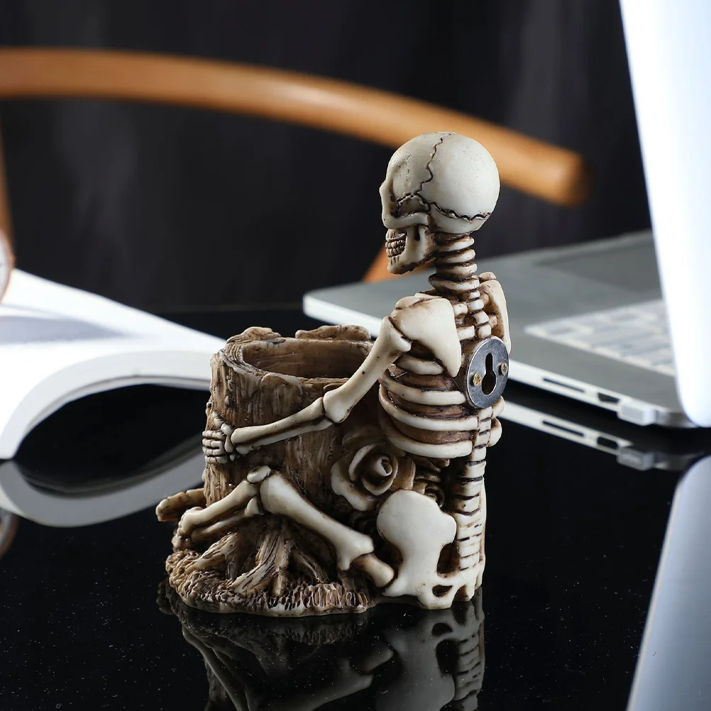 Hand Painted Skull Adornment Pen Holder Perfect Gift for Home Office Organization Skull Pen Holder Storage Bucket
Hand Painted Skull Adornment Pen Holder Perfect Gift for Home Office Organization Skull Pen Holder Storage Bucket