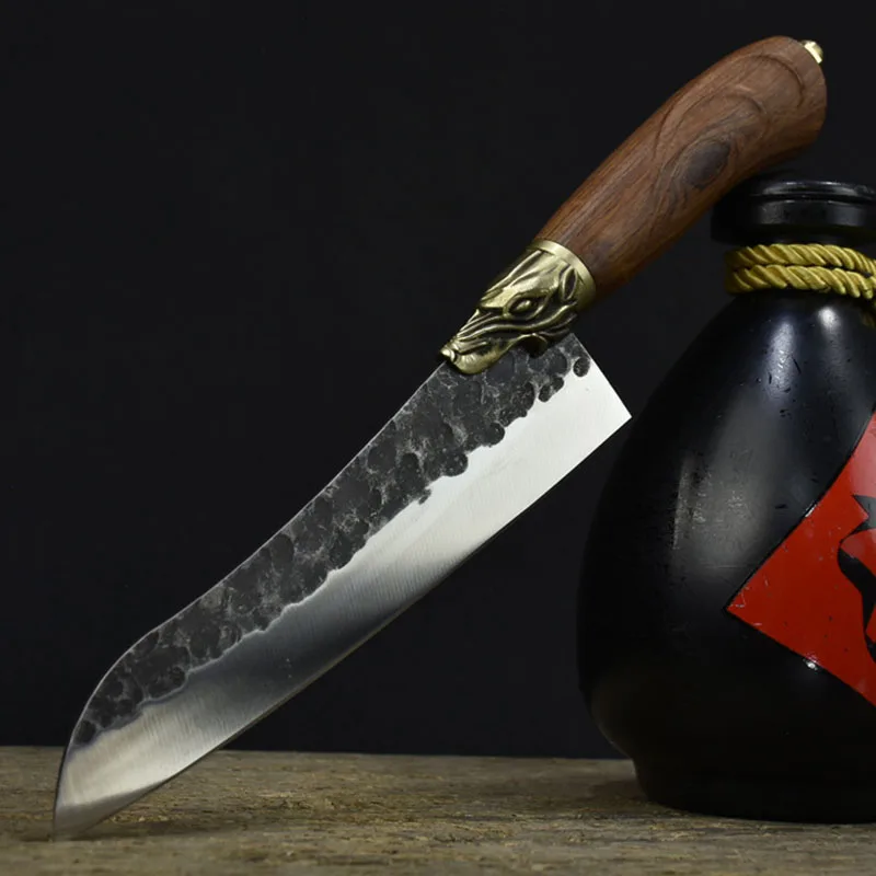 6,5-дюймовый нож Santoku, медная ручка с декором в виде волка, острый универсальный нож шеф-повара, кухонный нож для нарезки овощей и мяса
6,5-дюймовый нож Santoku, медная ручка с декором в виде волка, острый универсальный нож шеф-повара, кухонный нож для нарезки овощей и мяса