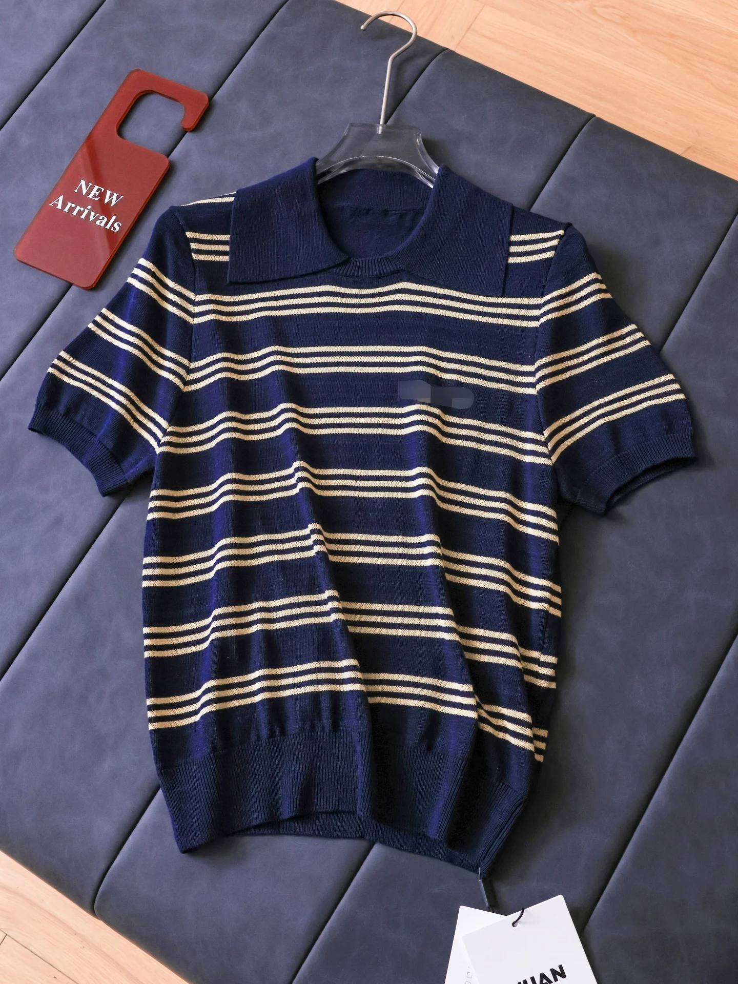 Soft Casual Women's Knitted Neck Short Sleeve T-Shirt Mixed Fiber Stripe Pattern Slimming Effect Comfortable to Wear
Soft Casual Women's Knitted Neck Short Sleeve T-Shirt Mixed Fiber Stripe Pattern Slimming Effect Comfortable to Wear