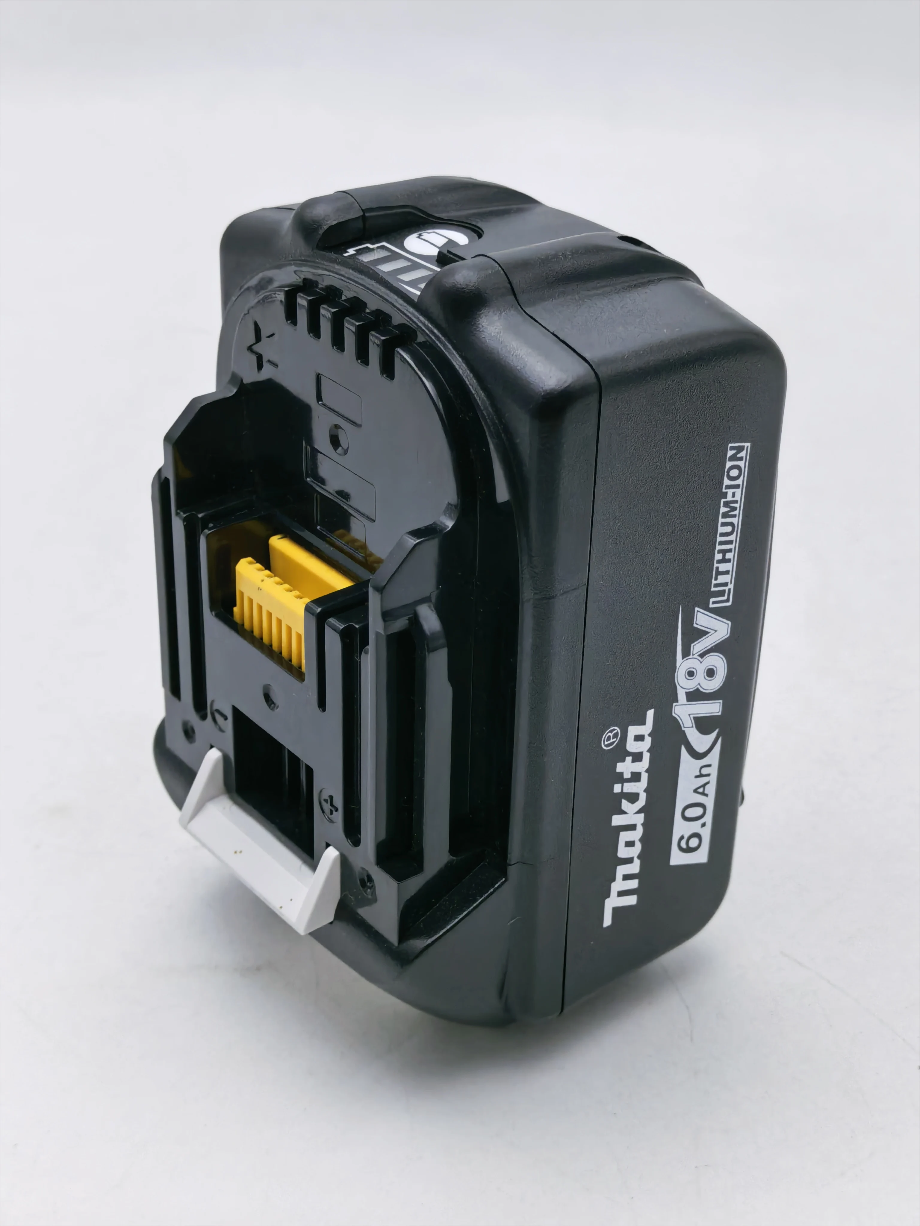 Makita 18V Battery 6Ah/5Ah/3Ah Long lasting battery life BL1830B BL1850B BL1850 BL1840 BL1860 BL1815 Replacement Lithium Battery
Makita 18V Battery 6Ah/5Ah/3Ah Long lasting battery life BL1830B BL1850B BL1850 BL1840 BL1860 BL1815 Replacement Lithium Battery