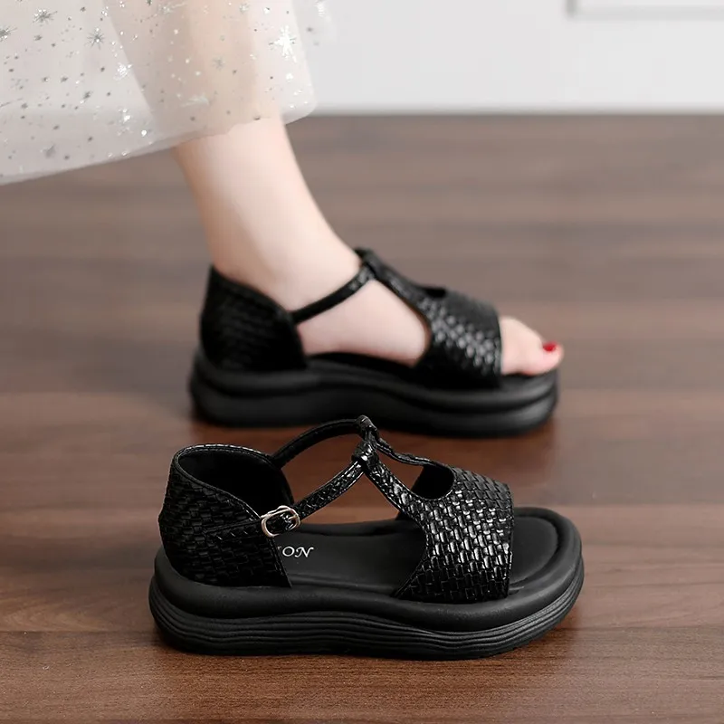 Casual Beach Sandals Trendy Half Slip On Slides All Match Anti Slip Breathable Soft Sole Home Outdoor Seaside Leisure Footwear
Casual Beach Sandals Trendy Half Slip On Slides All Match Anti Slip Breathable Soft Sole Home Outdoor Seaside Leisure Footwear
