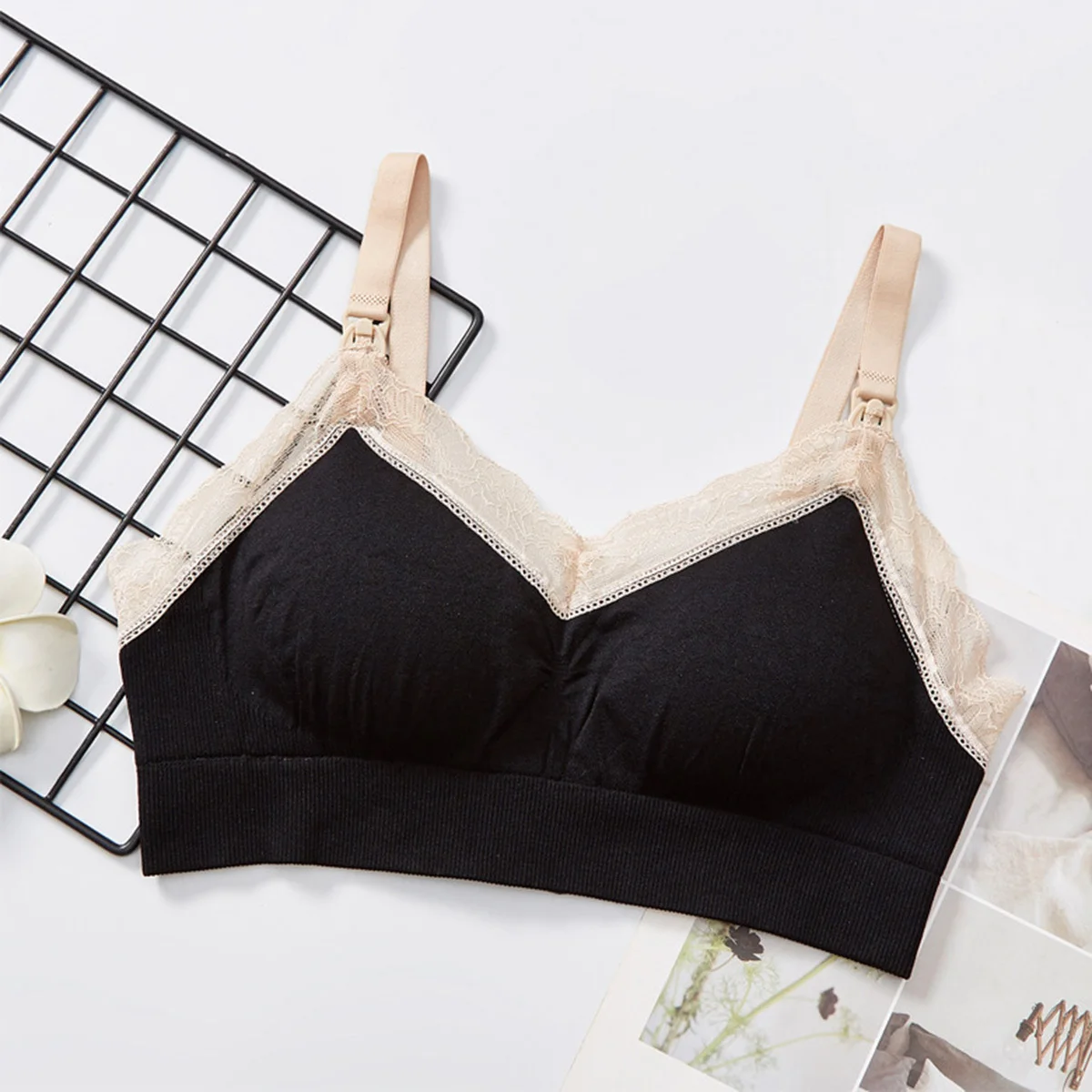 1Pcs Wireless Nursing Bra Lace Maternity Pregnant Women Full Coverage Push Up Comfortable Black Xl Lace Bras Pregnant Women Bra
1Pcs Wireless Nursing Bra Lace Maternity Pregnant Women Full Coverage Push Up Comfortable Black Xl Lace Bras Pregnant Women Bra
