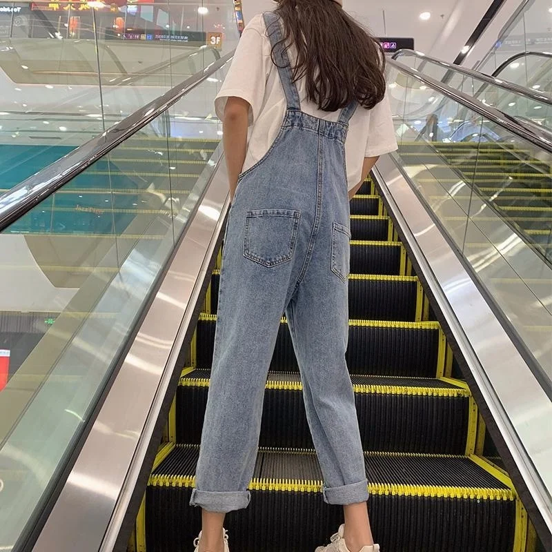 Elegant Party Jumpsuits Woman Buckle Fun Print Adjustable Offshoulder Oversized Design Korean Trend Ins Thickened Semihigh
Elegant Party Jumpsuits Woman Buckle Fun Print Adjustable Offshoulder Oversized Design Korean Trend Ins Thickened Semihigh