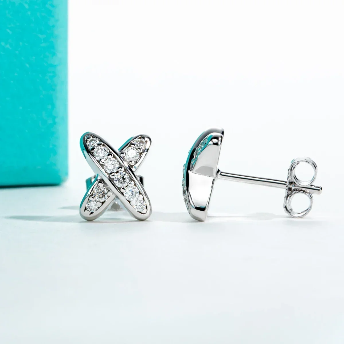 Серьги Doma Jewel с муассанитом и бриллиантами, стерлинговое серебро 925 пробы, цвет D, VVS1, классические серьги-гвоздики с муассанитом для женщин, ювелирные изделия
Серьги Doma Jewel с муассанитом и бриллиантами, стерлинговое серебро 925 пробы, цвет D, VVS1, классические серьги-гвоздики с муассанитом для женщин, ювелирные изделия