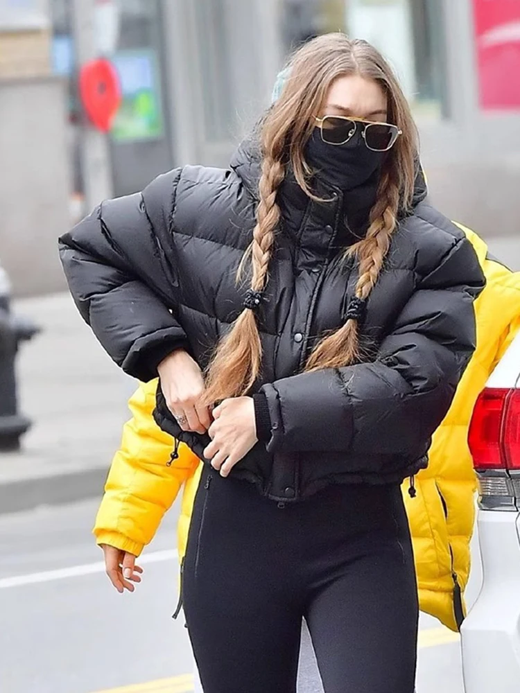 Naturaleye Winter New Style Thickened Warm Hat Cotton Jacket Short Windproof Fashionable Women's Cotton Clothes Outerwear
Naturaleye Winter New Style Thickened Warm Hat Cotton Jacket Short Windproof Fashionable Women's Cotton Clothes Outerwear