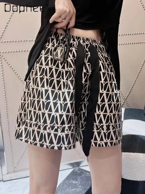 Retro Jacquard Shorts Women Clothing Summer Fashion Versatile Elastic Waist Casual Loose Wide-leg Pants Versatile Trendy Shorts
Retro Jacquard Shorts Women Clothing Summer Fashion Versatile Elastic Waist Casual Loose Wide-leg Pants Versatile Trendy Shorts