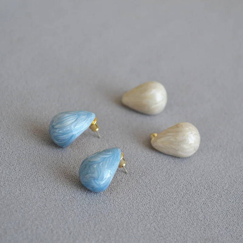 Pear Shaped Earring Minimalism Style Handmade Enamel Glazed Gold Plated Brass 925 Silver Needle Stud Earrings
Pear Shaped Earring Minimalism Style Handmade Enamel Glazed Gold Plated Brass 925 Silver Needle Stud Earrings