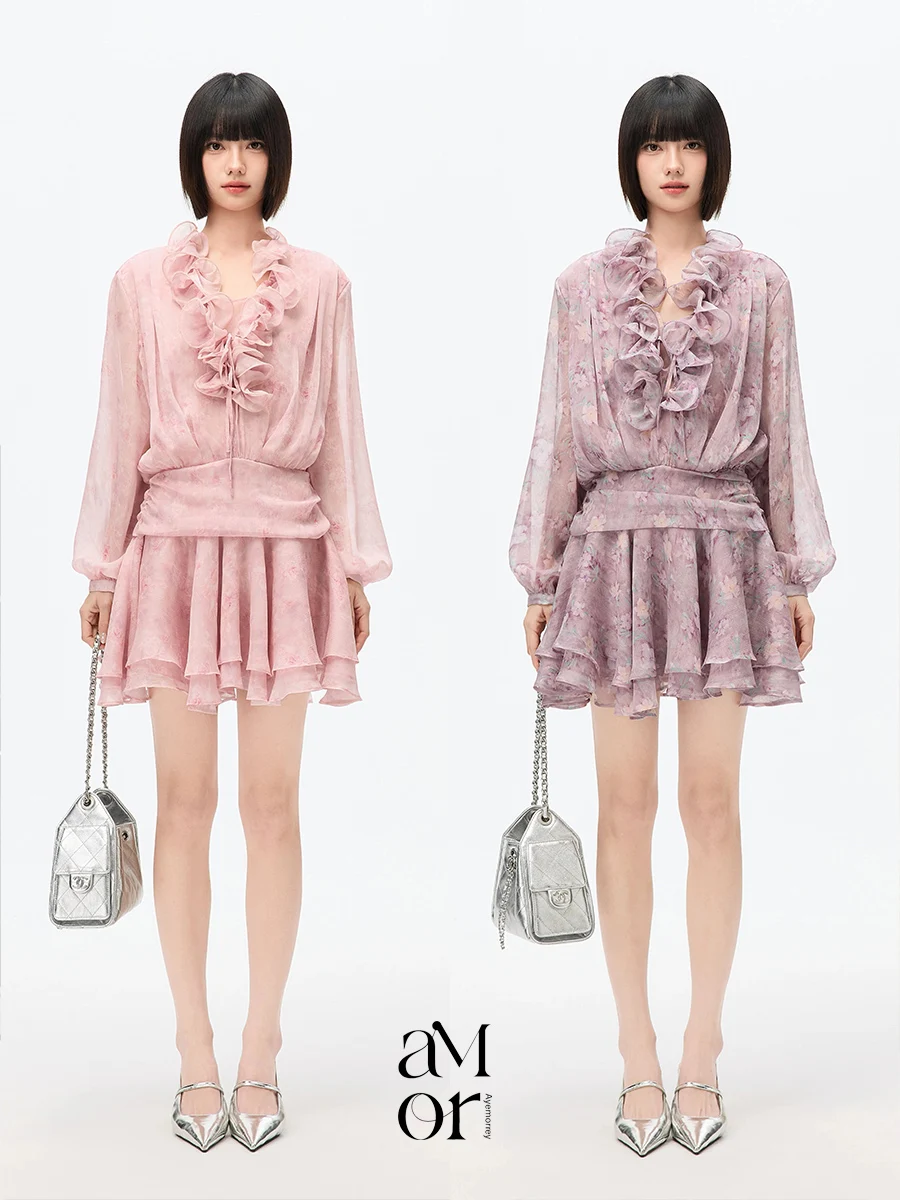 Romantic Style Floral Print Chiffon Dress Spring 2026 Long Sleeve V-Neck Casual Fit Women's Dress Elegant Draping Atmosphere
Romantic Style Floral Print Chiffon Dress Spring 2026 Long Sleeve V-Neck Casual Fit Women's Dress Elegant Draping Atmosphere