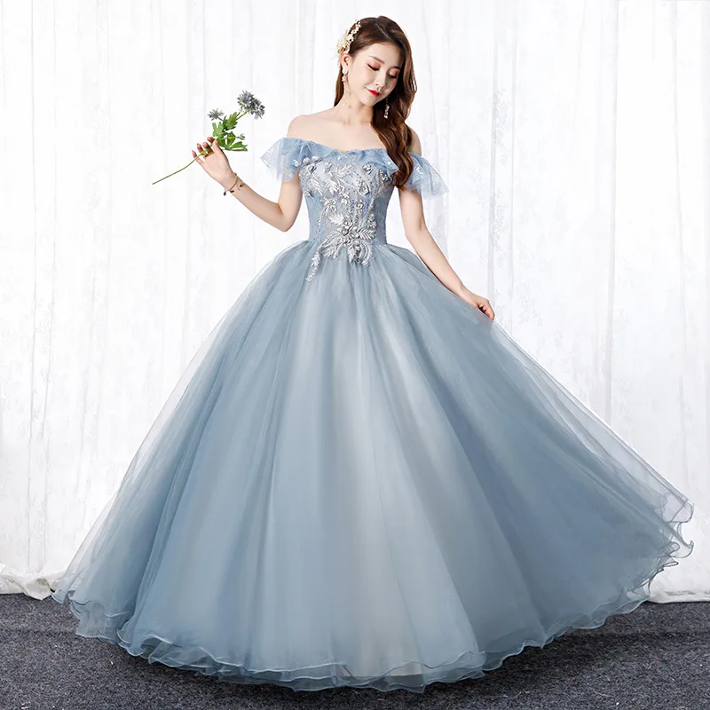 New Style V-Neck Quinceanera Dresses Party Prom Vintage Embroidery Floor-Length Summer Half Sleeve Ball Gown
New Style V-Neck Quinceanera Dresses Party Prom Vintage Embroidery Floor-Length Summer Half Sleeve Ball Gown