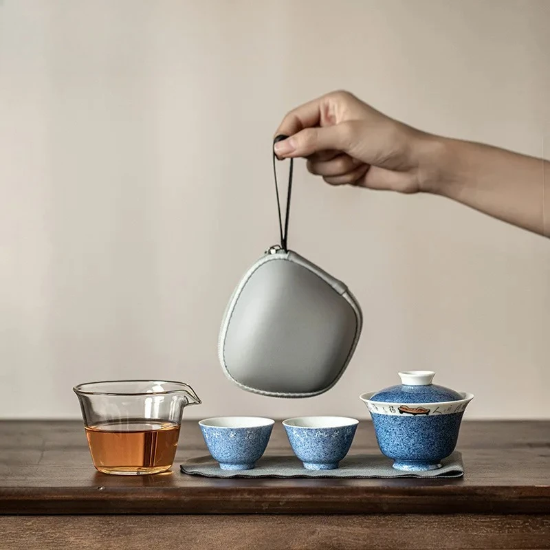 Набор для чаепития в дорогу с ручной росписью в стиле поэзии и прозы, антикварный, 1 чайник, 2 чашки, органайзер для заваривания чая, портативная сумка-тоут для улицы, декоративный элемент
Набор для чаепития в дорогу с ручной росписью в стиле поэзии и прозы, антикварный, 1 чайник, 2 чашки, органайзер для заваривания чая, портативная сумка-тоут для улицы, декоративный элемент