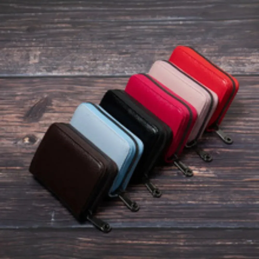 Многофункциональный большой вместительный чехол на молнии, кошелек для монет, компактный, модный, практичный, противоугонный держатель для карт для мужчин и женщин, подарок
Многофункциональный большой вместительный чехол на молнии, кошелек для монет, компактный, модный, практичный, противоугонный держатель для карт для мужчин и женщин, подарок