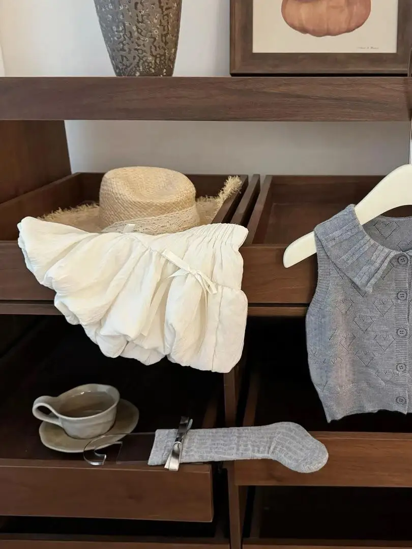 Girls Summer Knitted Top And Bottom Set Casual Bloomers Flag Dress Two Piece Suit Cotton Material Regular Fit Online Exclusive
Girls Summer Knitted Top And Bottom Set Casual Bloomers Flag Dress Two Piece Suit Cotton Material Regular Fit Online Exclusive