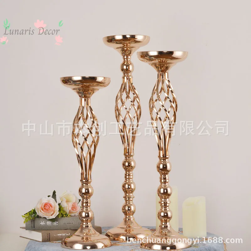 Golden Vase for Weddings Banquet Hotel Dining Table Center Decorative Candlestick
Golden Vase for Weddings Banquet Hotel Dining Table Center Decorative Candlestick