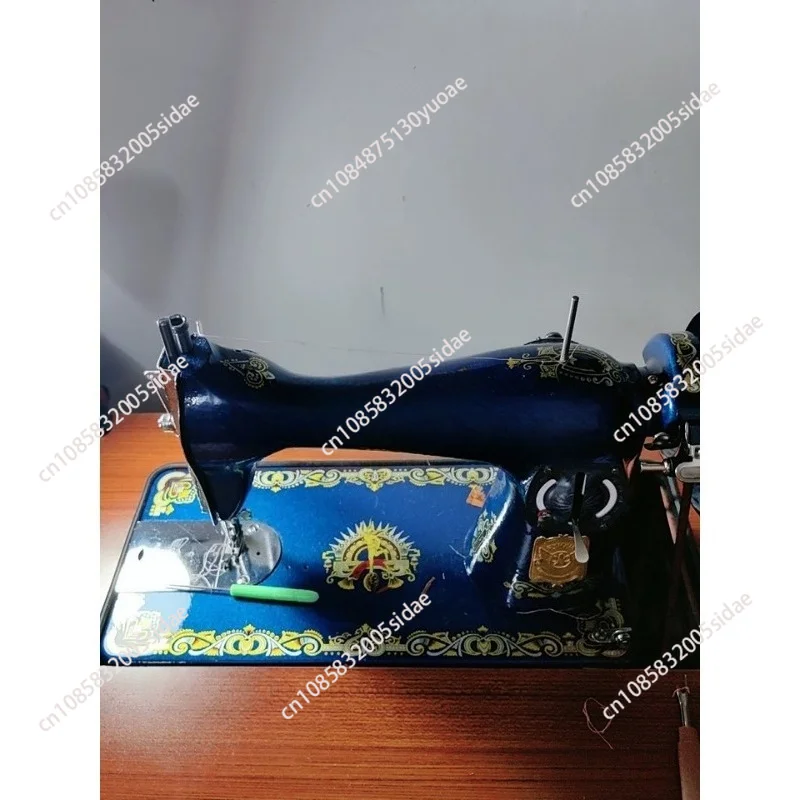 Household Sewing Machine Old-fashioned Sewing Machine Head Jeans Fabrics Sewing Machine Pedal Controller
Household Sewing Machine Old-fashioned Sewing Machine Head Jeans Fabrics Sewing Machine Pedal Controller