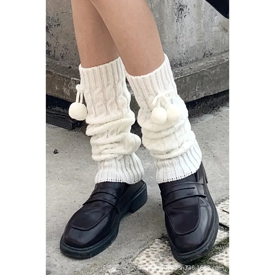 Winter Warm Socks Lolita Warm Leg Knitted Socks Wool Ball Knitted Foot Covers Leg Warmers With Balls For Women
Winter Warm Socks Lolita Warm Leg Knitted Socks Wool Ball Knitted Foot Covers Leg Warmers With Balls For Women