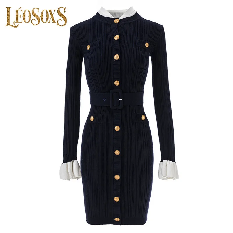 LEOSOXS женское темно-синее вязаное облегающее платье с золотыми пуговицами и поясом с рюшами и манжетами, элегантное роскошное стильное вневременное вечернее платье
LEOSOXS женское темно-синее вязаное облегающее платье с золотыми пуговицами и поясом с рюшами и манжетами, элегантное роскошное стильное вневременное вечернее платье