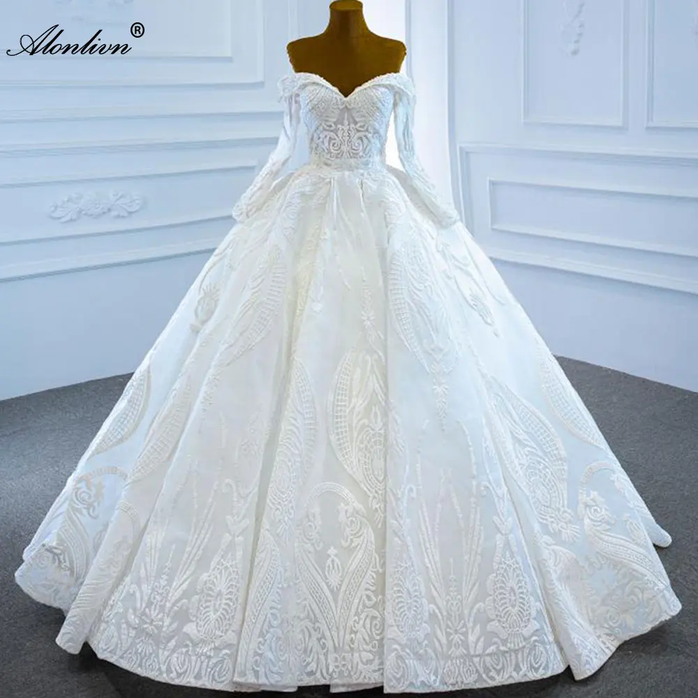 Alonlivn 100% Real Pictures Off The Shoulder Long Sleeve Delicate Lace Sweetheart Neckline Wedding Dress Floor Length
Alonlivn 100% Real Pictures Off The Shoulder Long Sleeve Delicate Lace Sweetheart Neckline Wedding Dress Floor Length