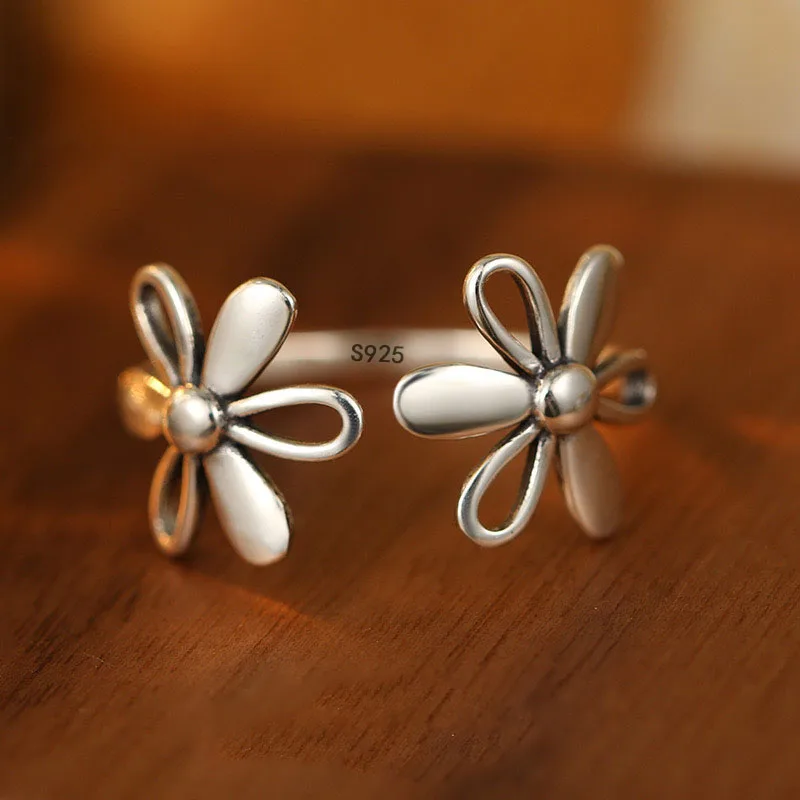 925 Sterling Silver Rings For Women Geometric Fine Jewelry Finger Adjustable Simple Vintage FLower Ring For Party Birthday Gift
925 Sterling Silver Rings For Women Geometric Fine Jewelry Finger Adjustable Simple Vintage FLower Ring For Party Birthday Gift