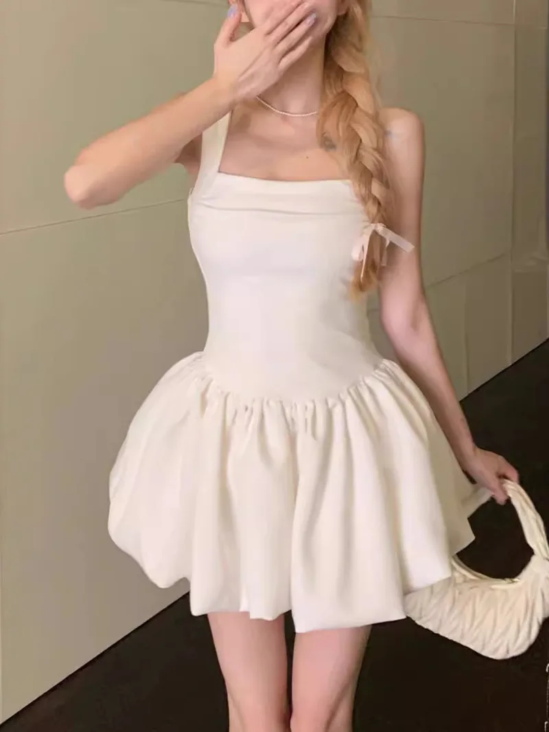 White camisole dress fairy summer sweet and spicy girl temperament dress waist haute couture small and fluffy short skirt 4WTO
White camisole dress fairy summer sweet and spicy girl temperament dress waist haute couture small and fluffy short skirt 4WTO
