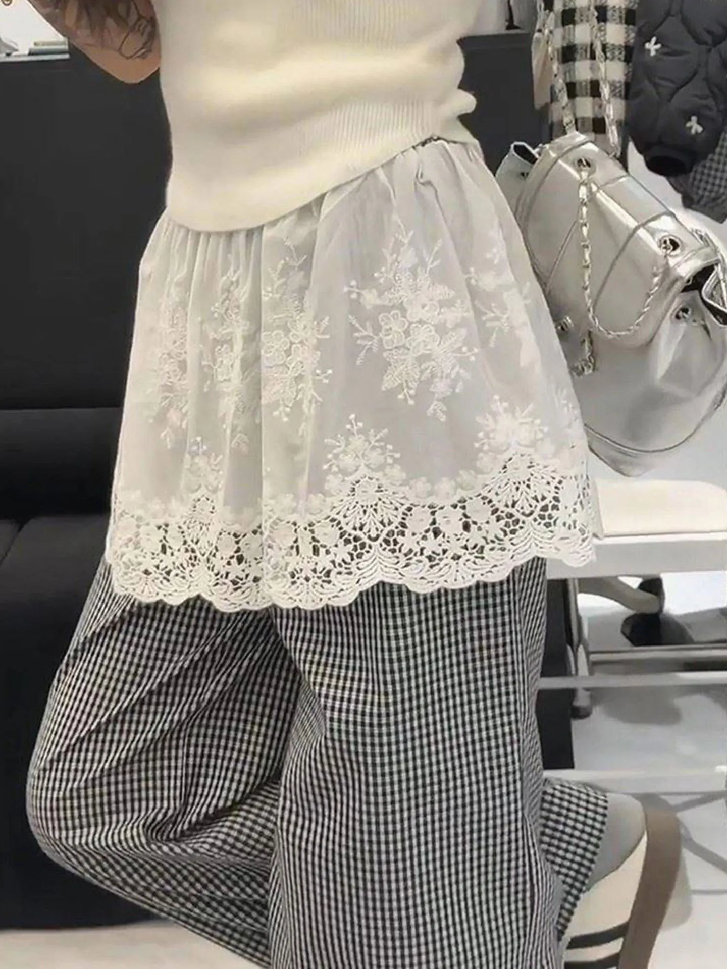 plus Size Women's Fashion Lace Half Skirt Elastic Waist Base Layer Spring Anti-Light Short Skirt A-Line Skirt Spring Summer
plus Size Women's Fashion Lace Half Skirt Elastic Waist Base Layer Spring Anti-Light Short Skirt A-Line Skirt Spring Summer