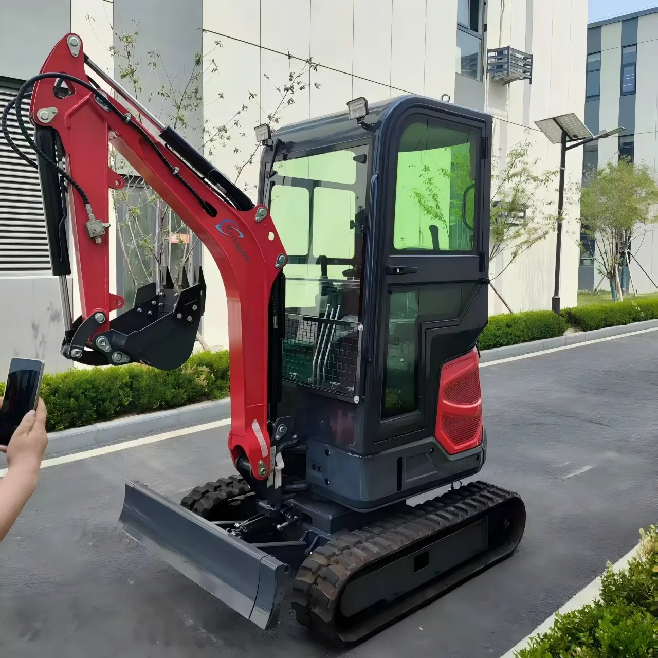 Mini Excavator Hot Selling Multifunctional Tracked Agricultural Bagger Customized Enclosed for Quick Delivery Free Shipping
Mini Excavator Hot Selling Multifunctional Tracked Agricultural Bagger Customized Enclosed for Quick Delivery Free Shipping