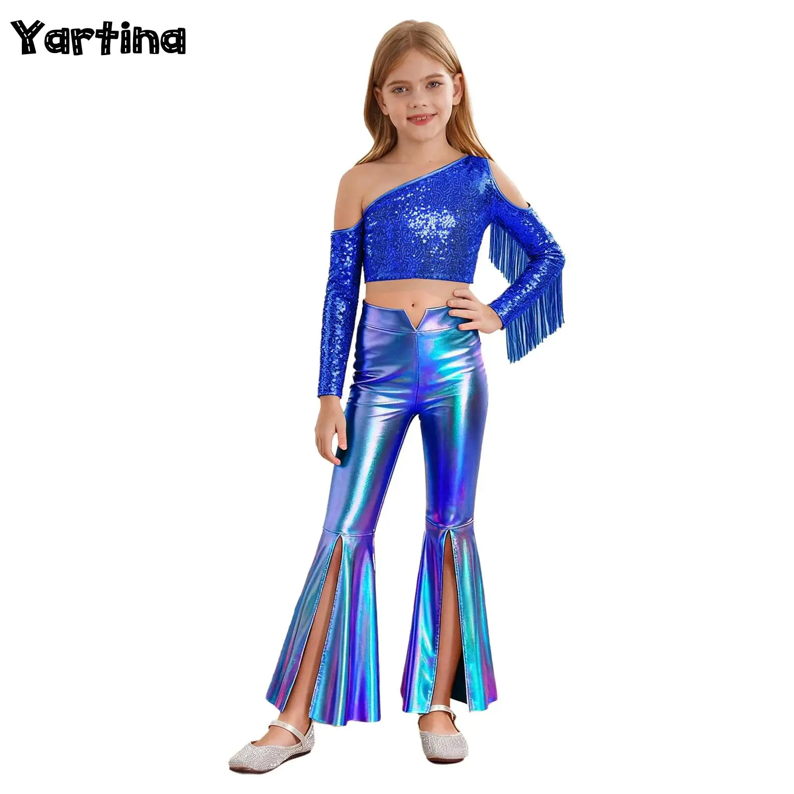 Kids Girls Hippie Hip Hop Jazz Dance outfit Performance 70S Disco Costume Tassels Crop Top with Split Bell-Bottom Metallic Pants
Kids Girls Hippie Hip Hop Jazz Dance outfit Performance 70S Disco Costume Tassels Crop Top with Split Bell-Bottom Metallic Pants