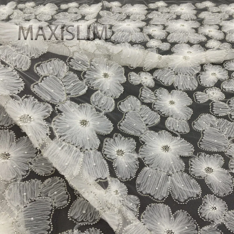 Hot Spot Handmade Plate Flower Bead Sequin Embroidery Plant Pattern Fabric Wedding Lace Fabric Width 125CM
Hot Spot Handmade Plate Flower Bead Sequin Embroidery Plant Pattern Fabric Wedding Lace Fabric Width 125CM