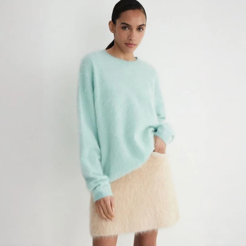 TARUXY Fashion Knitted O-Neck Casual Sweater Women Solid Loose Knitted Pullovers Autumn Winter Casual Splice Female Sweater Top
TARUXY Fashion Knitted O-Neck Casual Sweater Women Solid Loose Knitted Pullovers Autumn Winter Casual Splice Female Sweater Top