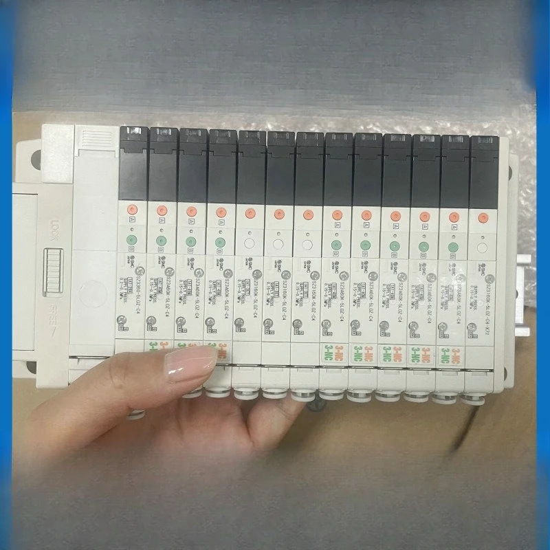 Parts for SMC solenoid valve 5-way plug-in VQ5450RY-5H-04-X17 SZ3160K-5LOZ-C4
Parts for SMC solenoid valve 5-way plug-in VQ5450RY-5H-04-X17 SZ3160K-5LOZ-C4