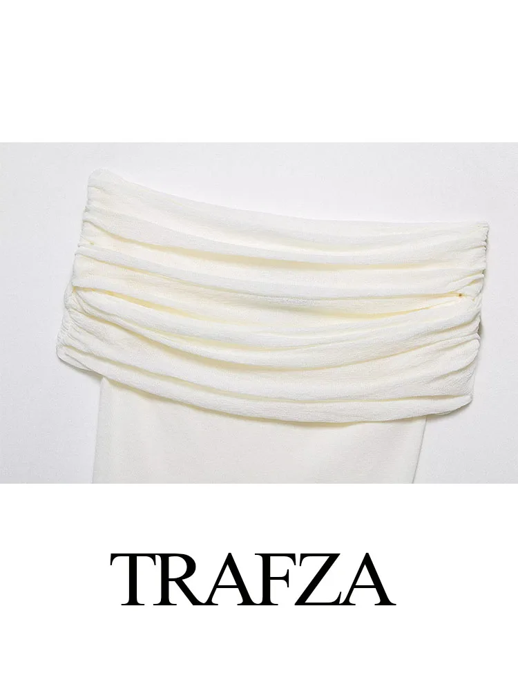TRAFZA 2025 Female New Fashion White Tops Slash Neck Off-Shoulder Folds Decorate Pullover Women's Summer Chic Slim Knitted Tops 
TRAFZA 2025 Female New Fashion White Tops Slash Neck Off-Shoulder Folds Decorate Pullover Women's Summer Chic Slim Knitted Tops